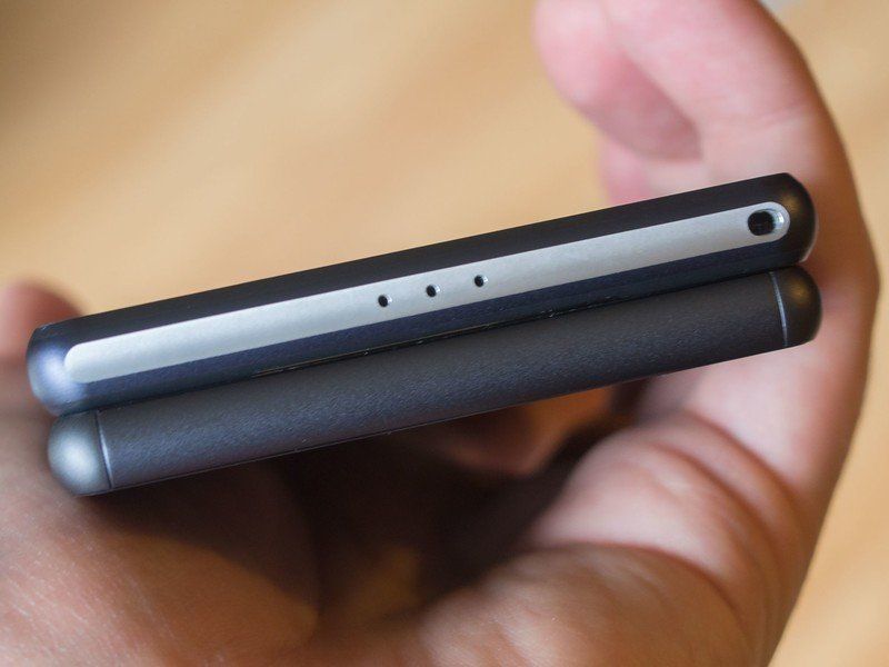 Xperia Z3 and Z2