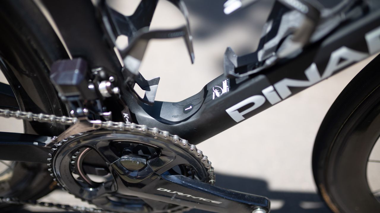 Luke Rowe's Pinarello Dogma F12 XLight