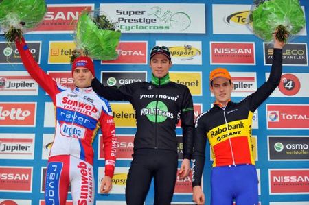 Jim Aernouts (Sunweb-Revor), Vincent Baestaens (KDL Trans) and Joeri Adams (Rabo-Giant) made up the podium in Hoogstraten
