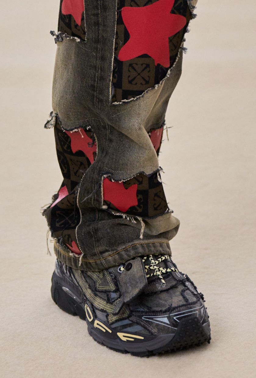 Off-White F/W 25 - Launchmetrics Spotlight