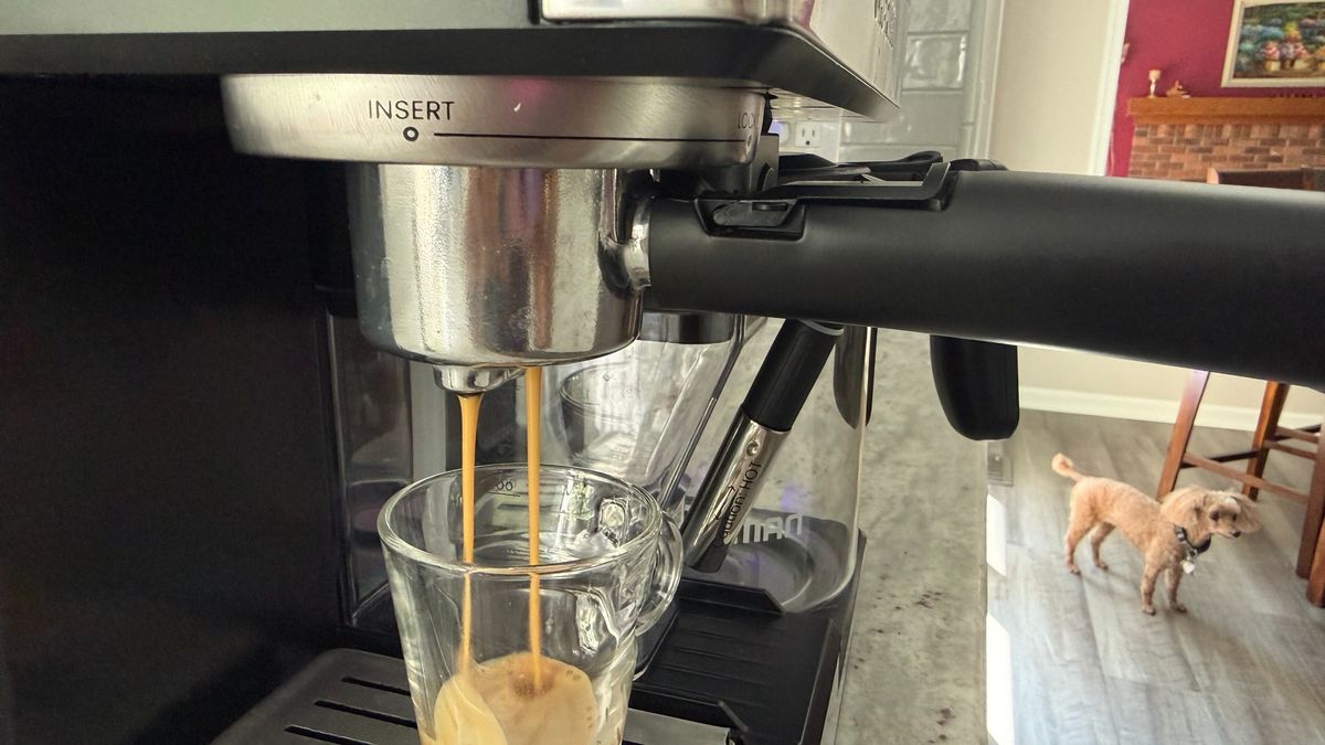 Chefman Coffee Station Pro making espresso