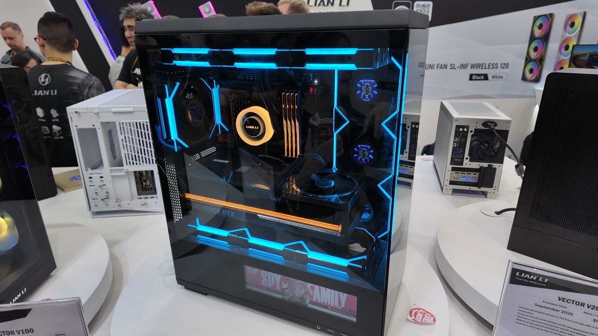Lian Li Vector V200