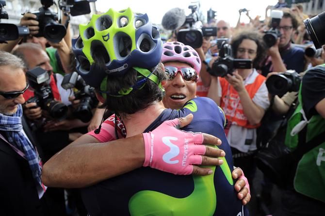Hugs for Nairo Quintana