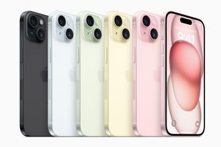 Apples nye iPhone 15-serie mot en hvit bakgrunn.