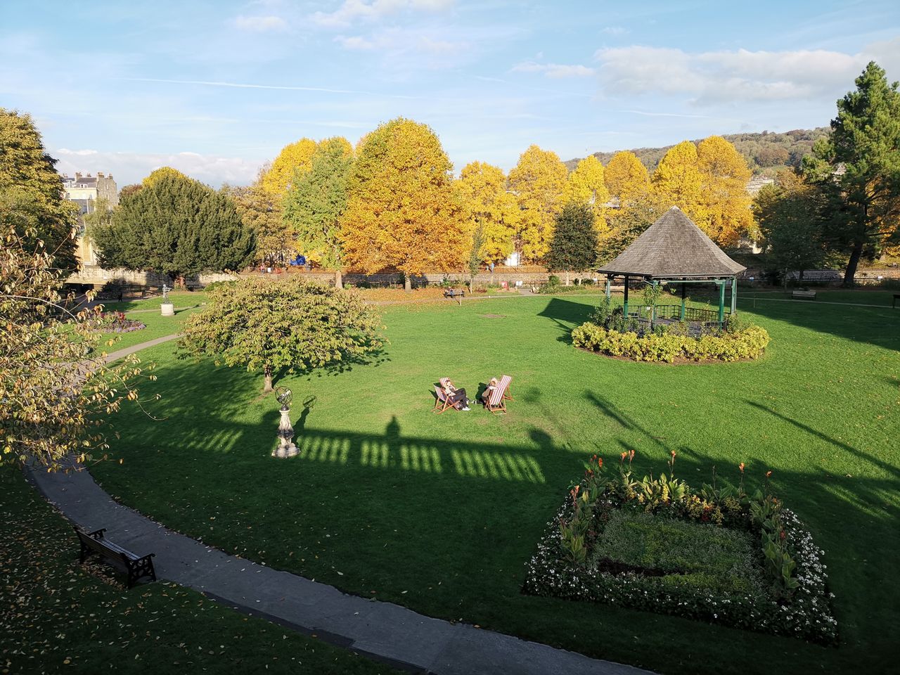 Shot with the standard 27mm-equivalent camera at 10MP