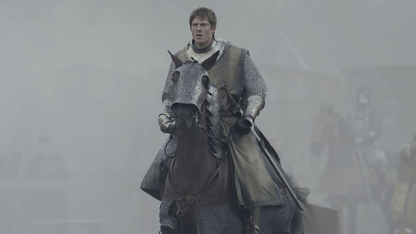 Duncan the Tall riding a horse in A Knight of the Seven Kingdoms season 1