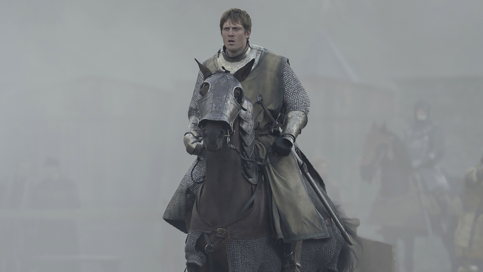 Duncan the Tall riding a horse in A Knight of the Seven Kingdoms season 1