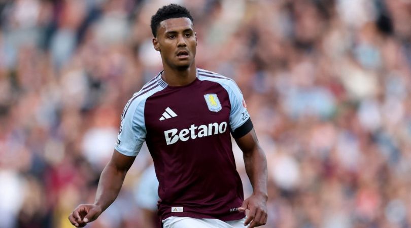 BIRMINGHAM, ENGLAND - AUGUST 24: Ollie Watkins of Aston Villa in action during the Premier League match between Aston Villa FC and Arsenal FC at Villa Park on August 24, 2024 in Birmingham, England. (Photo by Neville Williams/Aston Villa FC via Getty Images)