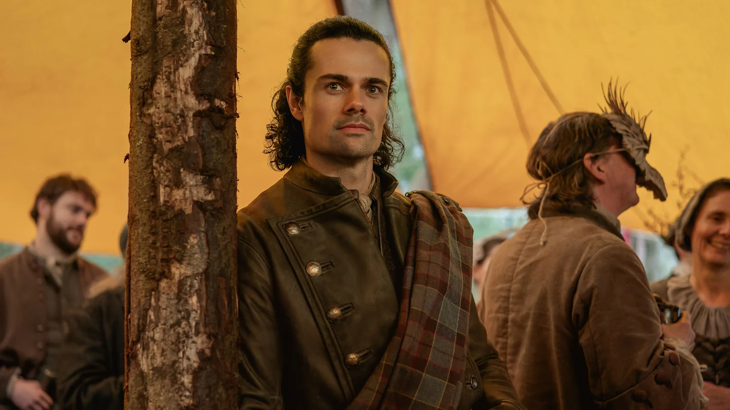 Jamie Roy as Brian Fraser.