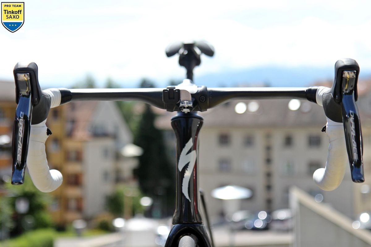 Peter Sagan's Venge ViAS has a one-piece stem/bar with a wing-like profile