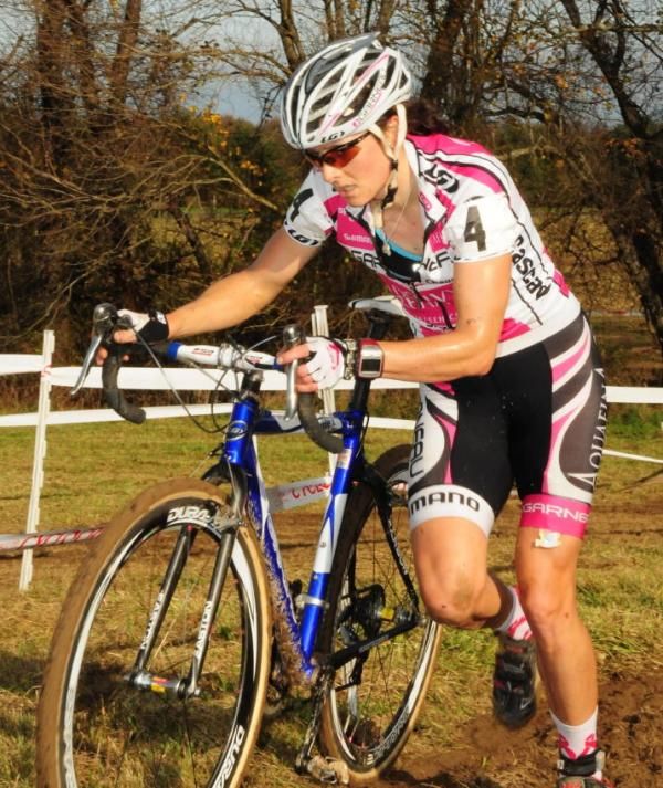 Natasha Elliot (Garneau Club Chaussures) was not as close to the front as she would have liked.