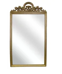 Horley Wreath Accent Mirror