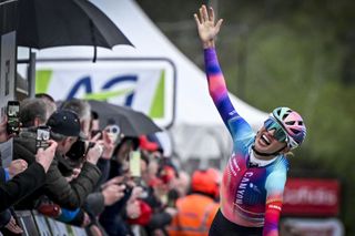 Kasia Niewiadoma wins La Fleche Wallonne Feminine 2024