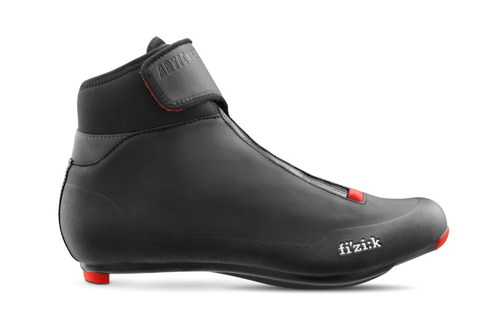 best winter cycling shoes: Fizik R5 Artica