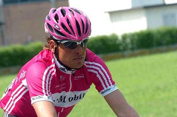 Jan Ullrich (T-Mobile) looked good during today's stage