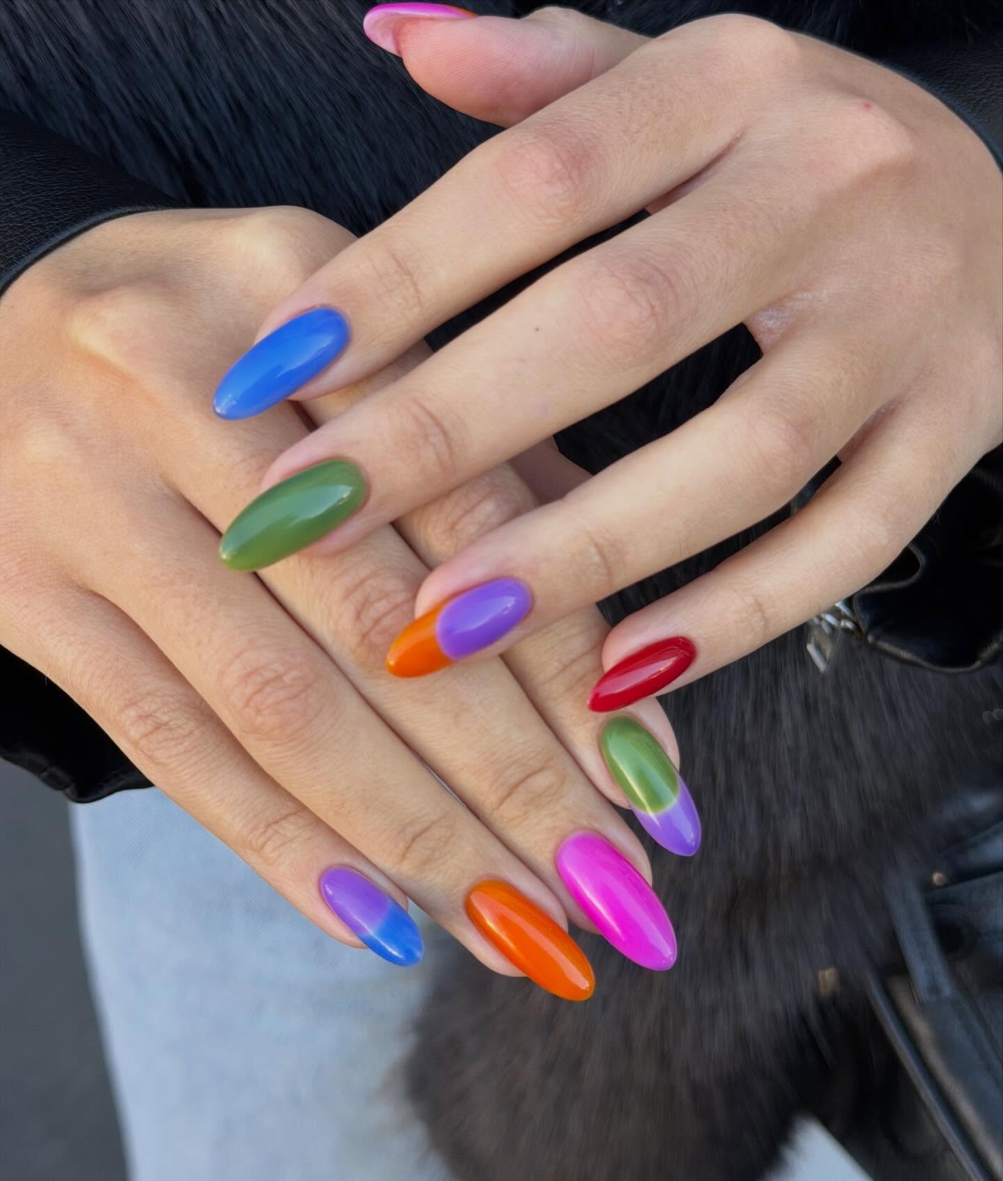 Photo of a pill box manicure from nail artist Oksana Zavora