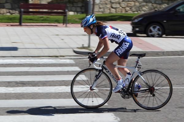 Early breakaway, Alna Burato (France) managed to build up a 50 seconds lead at its maximum