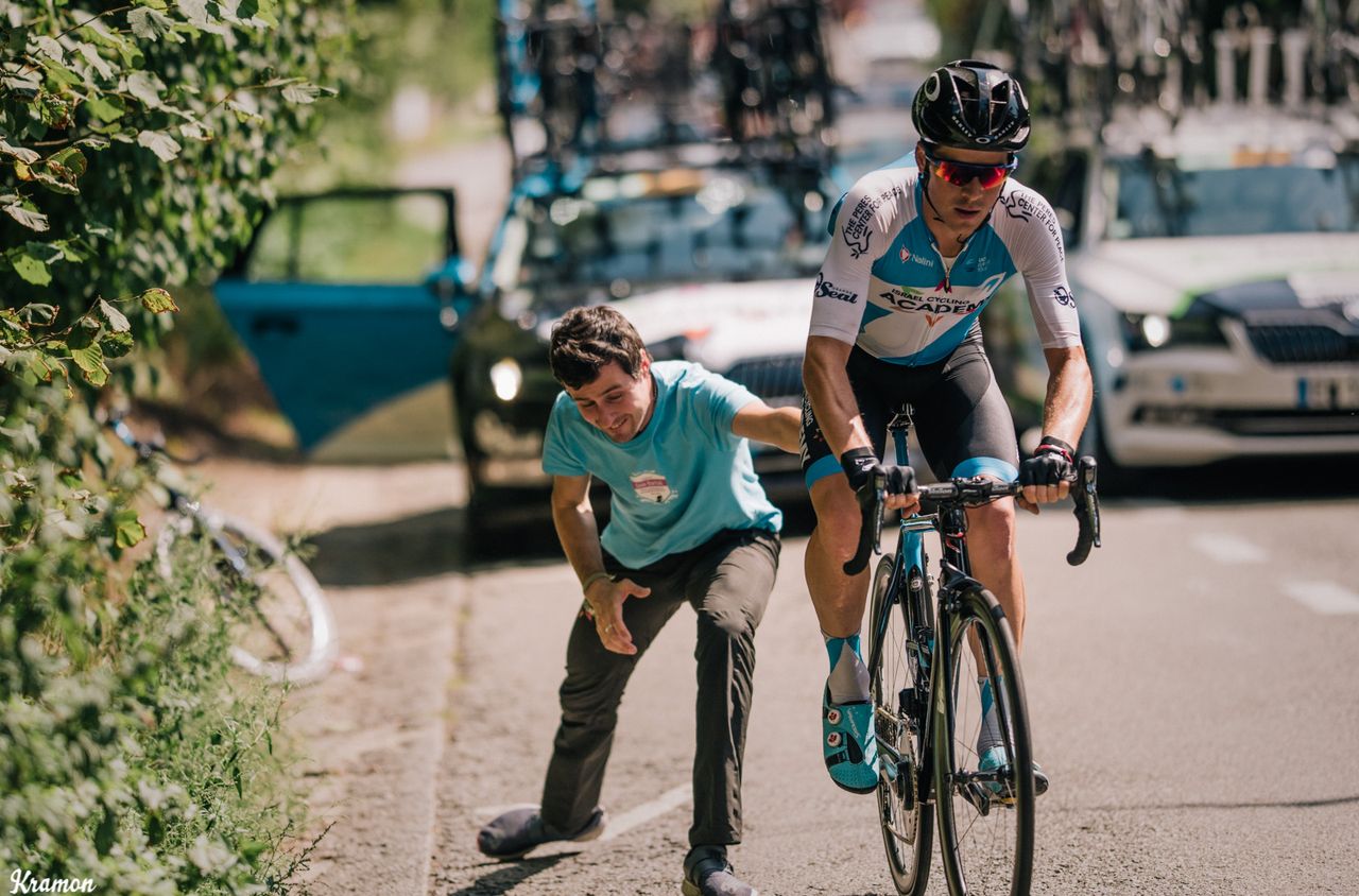 Ben Perry gets a push back into the race after a mechanical