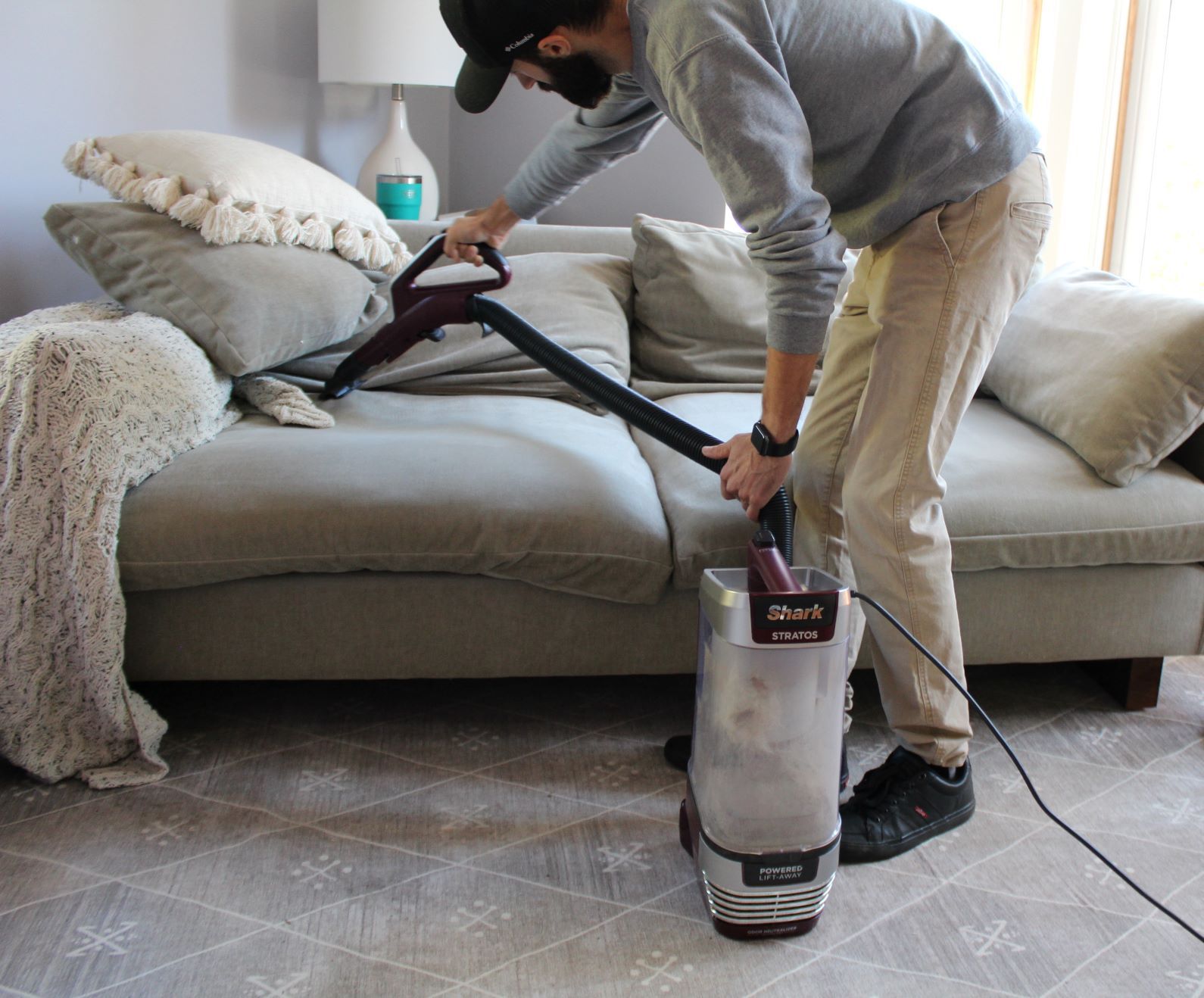 Shark Stratos review