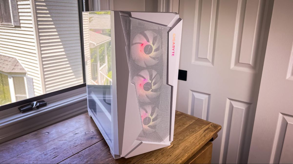 Gigabyte C301 Glass