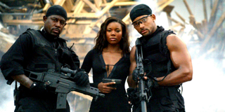 Gabrielle Union and the boys in Bad Boys 2