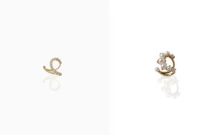 Left : jewellery with white diamonds and right: jewellery with white pearls