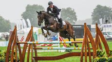 Oliver Townend and Finley Du Loir showjump at Gatcombe 2023