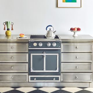 Grey kitchen with compact La Cornue range cooker