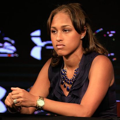 Ray Rice's wife defends husband, criticizes media for 'horrible nightmare'