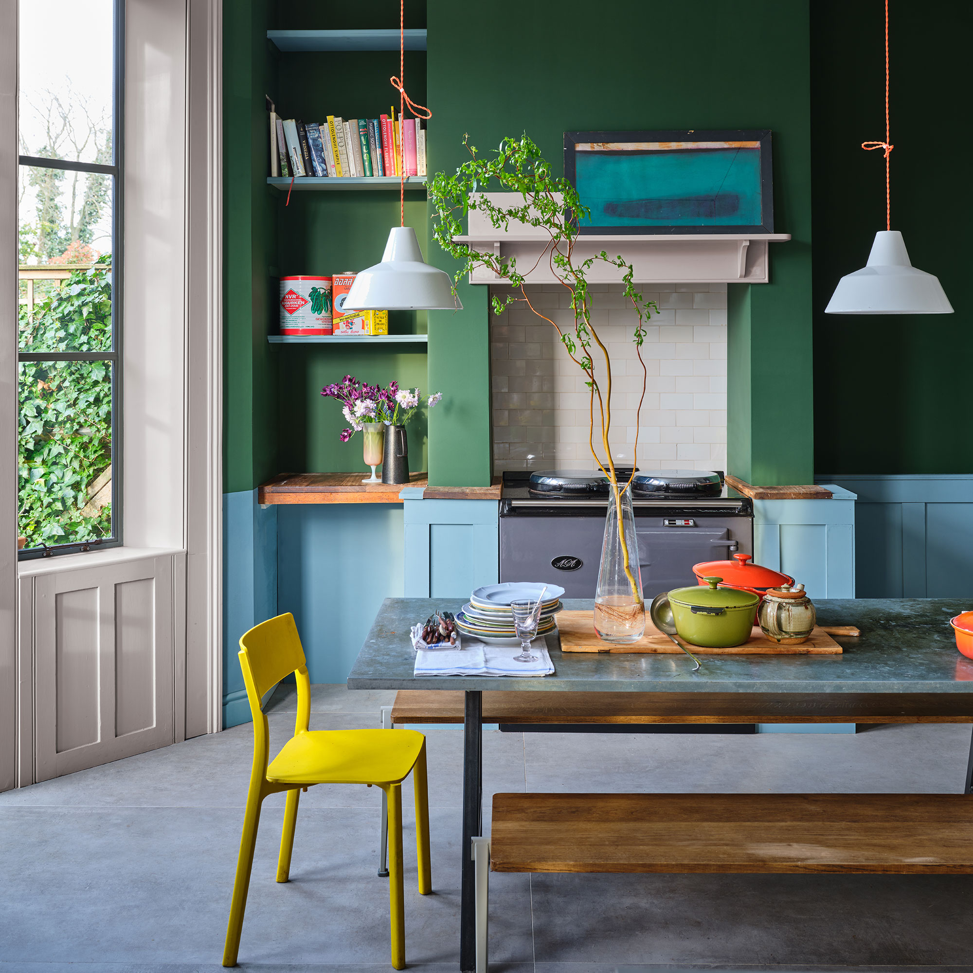 Amazing Entryway Update: The Best Dark Green Paint - Interior Design