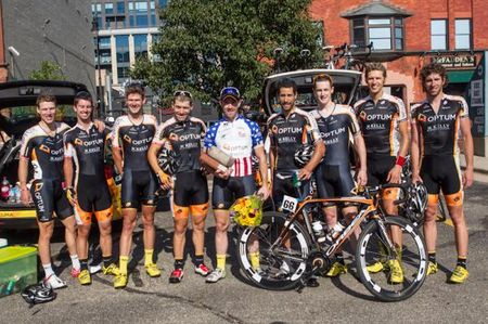 Ken Hanson and his winning Optum-Kelly Benefit Strategies team.