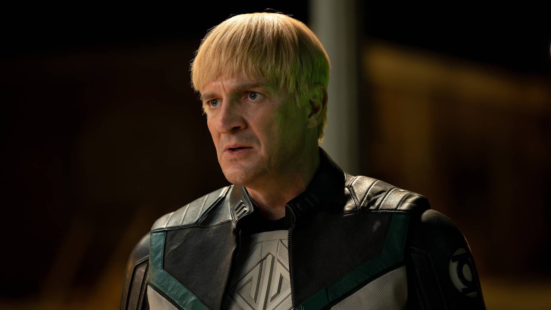 A shocked Guy Gardner (Nathan Fillion) in Lanterns season 1