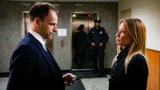 Jonny Lee Miller and Lucy Liu in 'Elementary'