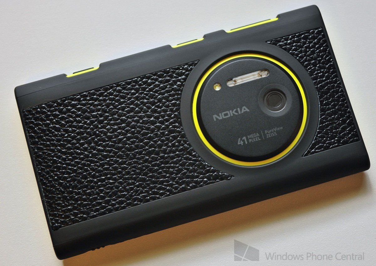 Kwalificatie Assimileren buitenspiegel Quick Review: AGF Leather Shell Case for the Lumia 1020; go retro! |  Windows Central