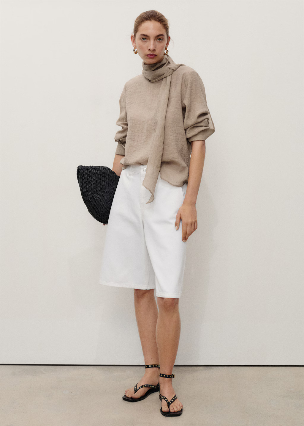 White Bermuda shorts from Mango