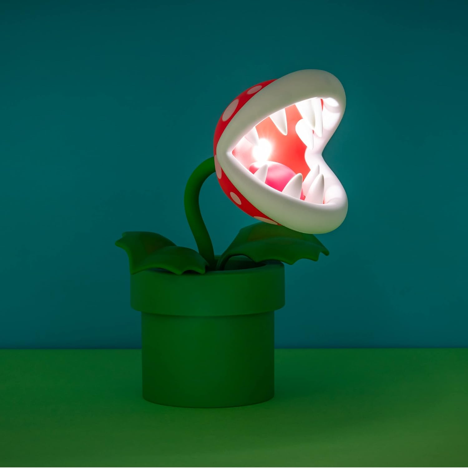 Super Mario Bros Piranha Plant Lamp