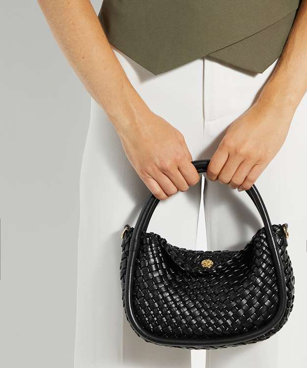 Dinideliberate - Black