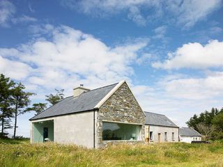 modern farm cottage renovation exterior