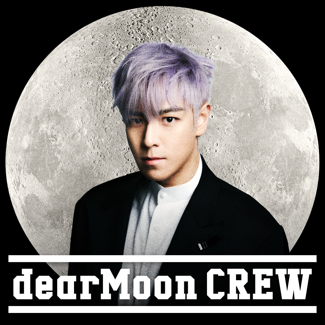 dearMoon crew member TOP / Choi Seung Hyun.