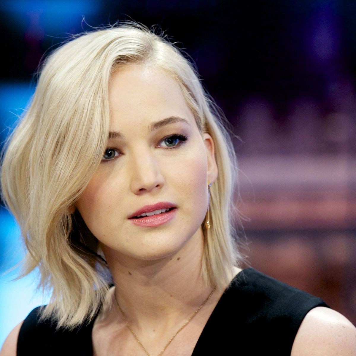 Jennifer Lawrence Finds Herself a Rather Unexpected Critic - Chris Rock ...