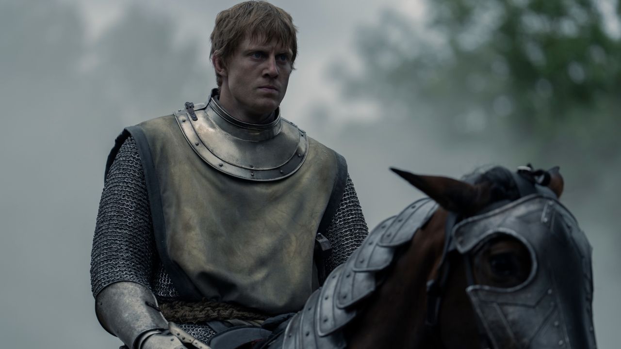  A Knight of the Seven Kingdoms star says his mild-mannered hero being at odds with Game of Thrones-style violence made his performance easier: It's something to react off 