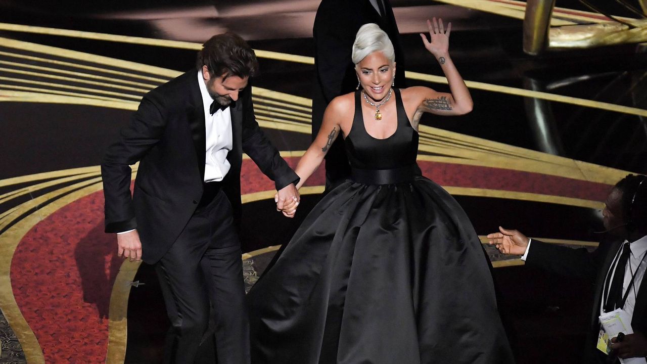 This Is The Bradley Cooper And Lady Gaga News That We Didn T Want To   CF7DhM7saQypt52n8RCPwn 1280 80 