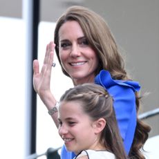 Kate Middleton arriving at Wimbledon with her family