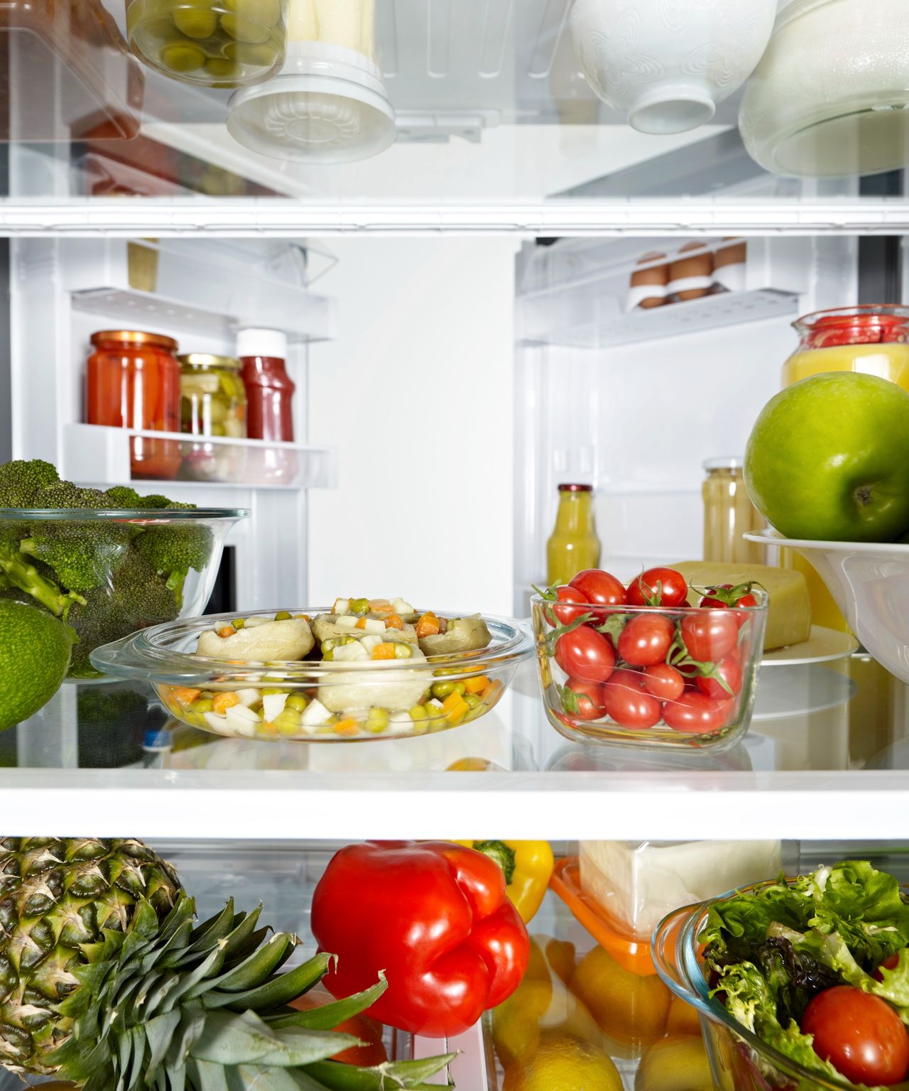 Why is my refrigerator leaking water inside? Experts advise Homes & Gardens