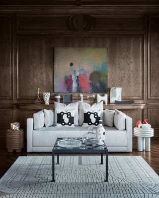 White sofa & coffee table
