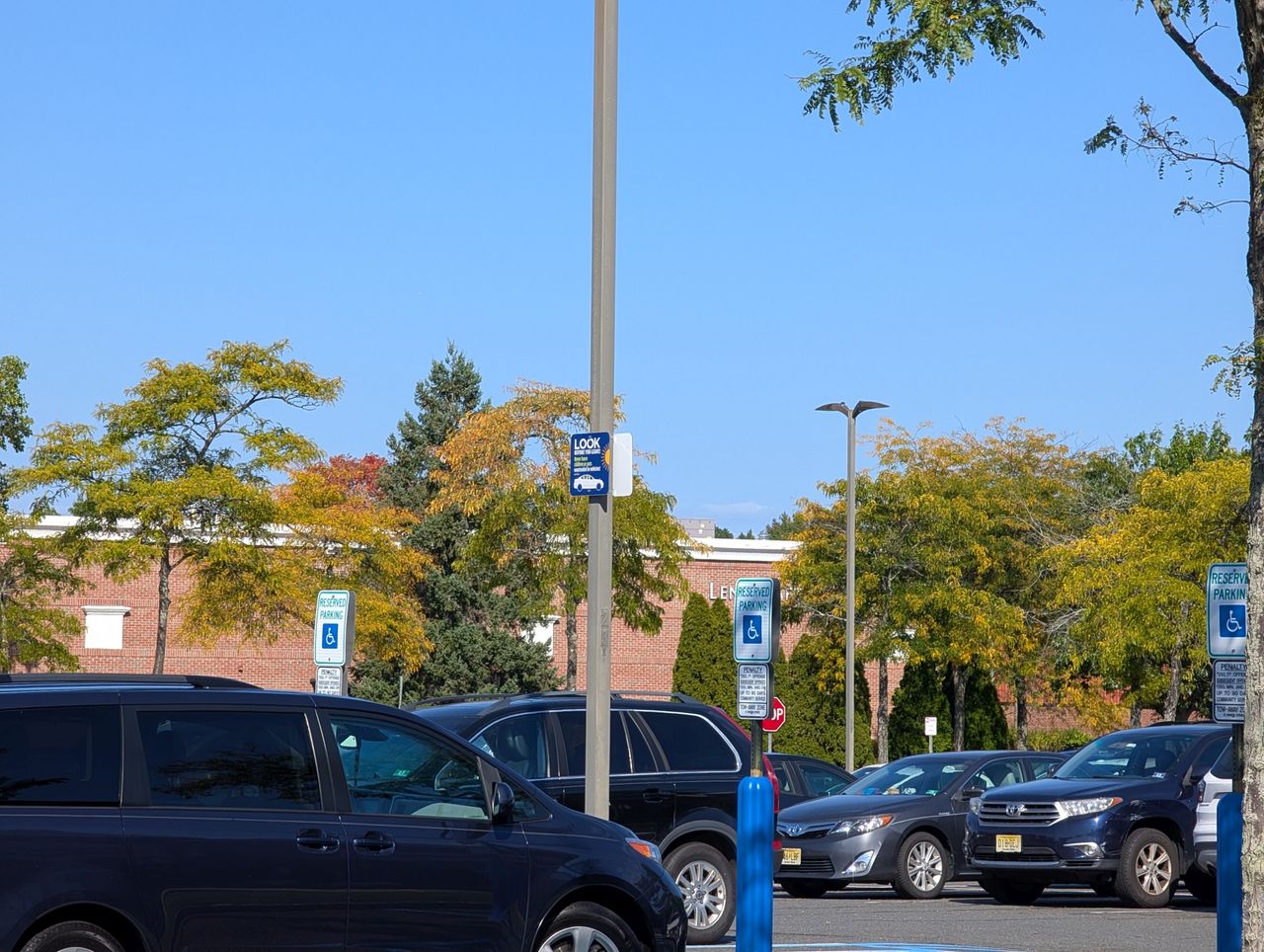 Google Pixel 9 Pro XL zoom sample.