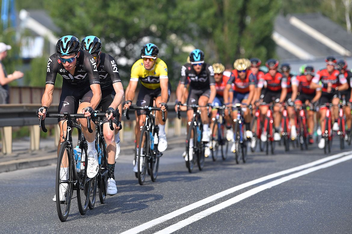 Team Sky with Danny van Poppel in yellow