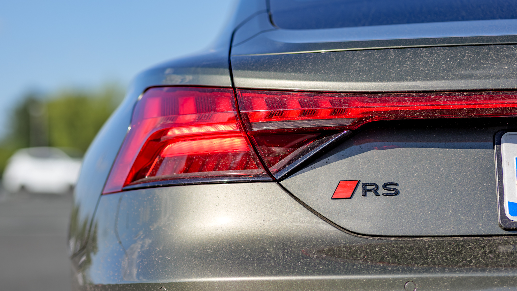 2026 Audi RS e-tron RT review.