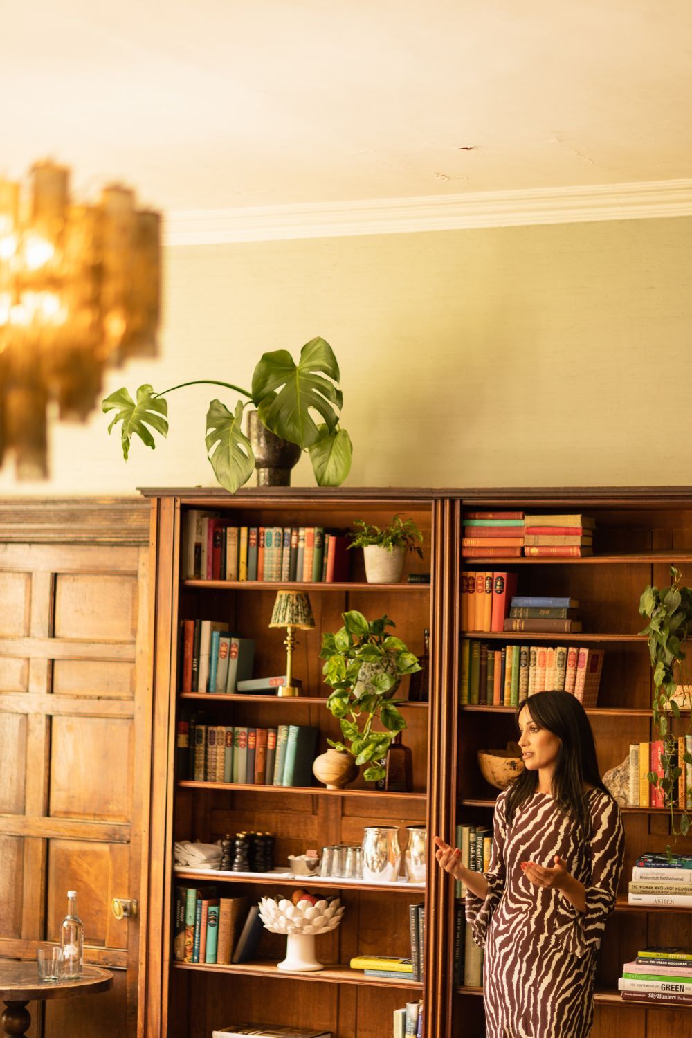 Roxie Nafousi giving a talk at Babington House