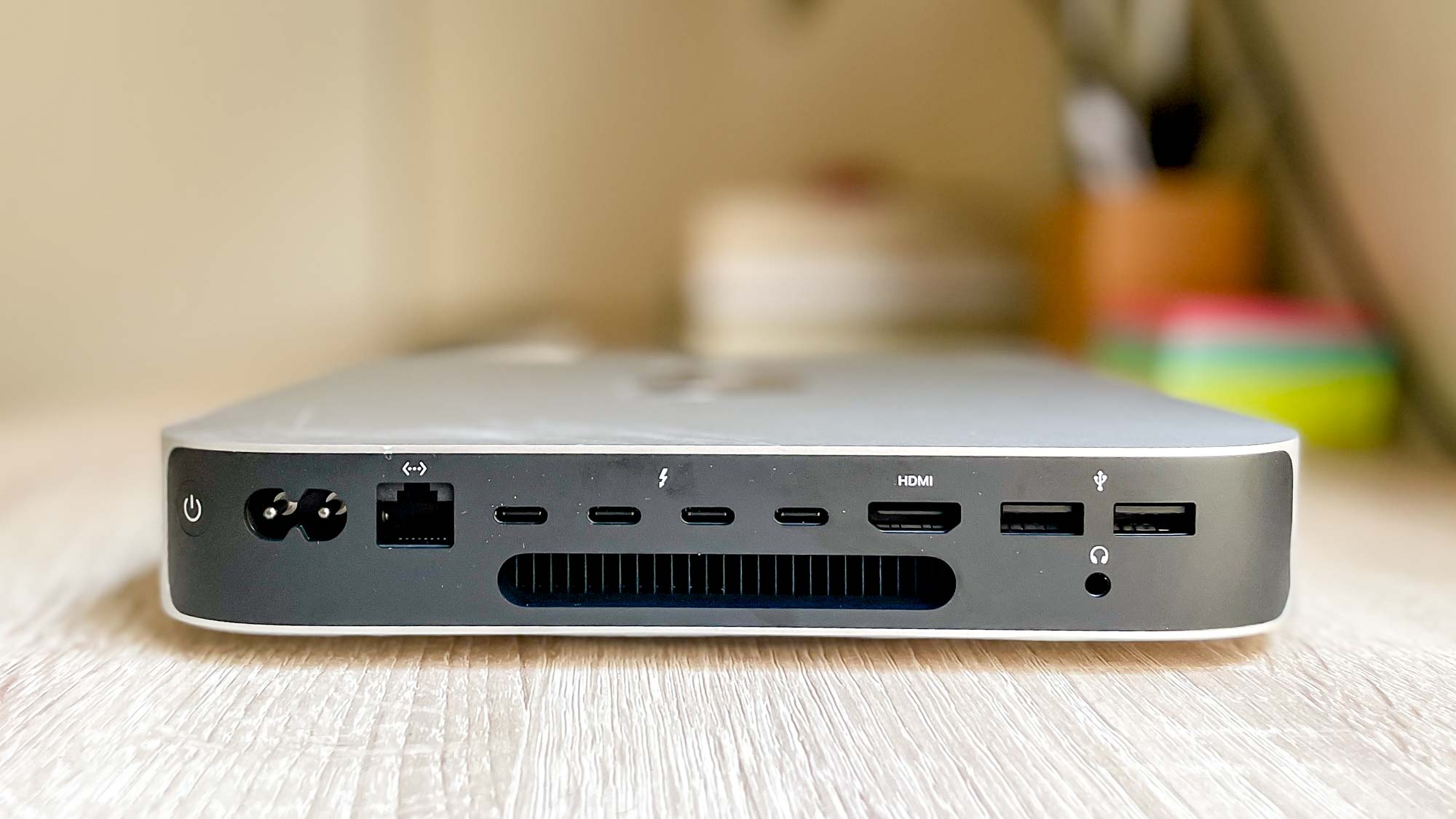 Rotate Apple Mac mini M2 to view back with port array